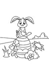 Disegni da colorare Coniglietto di pasqua sull&#39;uovo di Pasqua