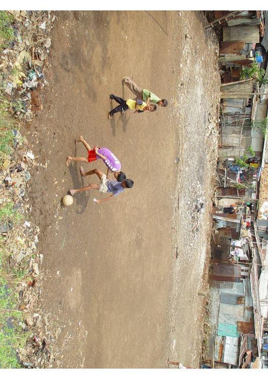 giocare a calcio a Giacarta