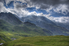 Foto montagne e nuvole