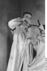 Polonia - ghetto Varsavia - barbiere