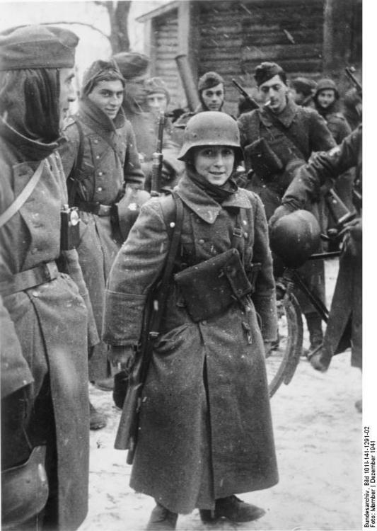 Russia - soldato 15enne del legione francese