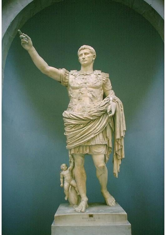 statua dell'imperatore Augusto