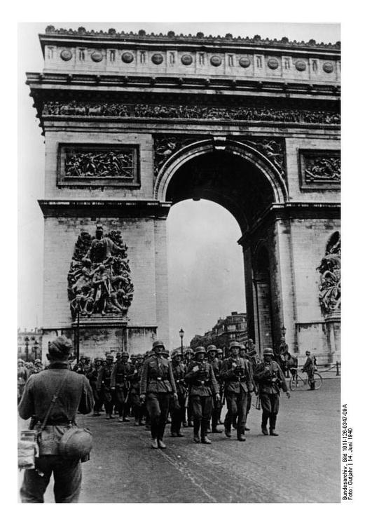 truppe tedesche a Parigi
