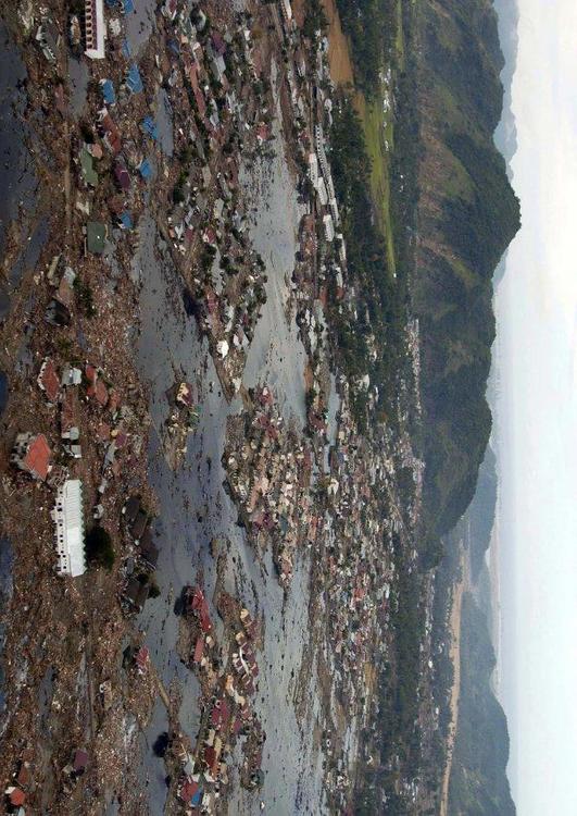 villaggio dopo lo Tsunami
