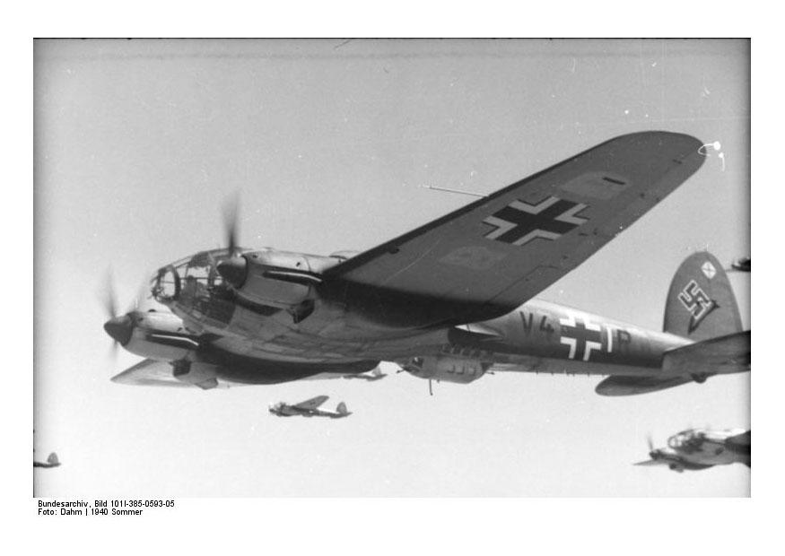 bombardieri sopra il canale - francia Foto bombardieri sopra il canale - francia