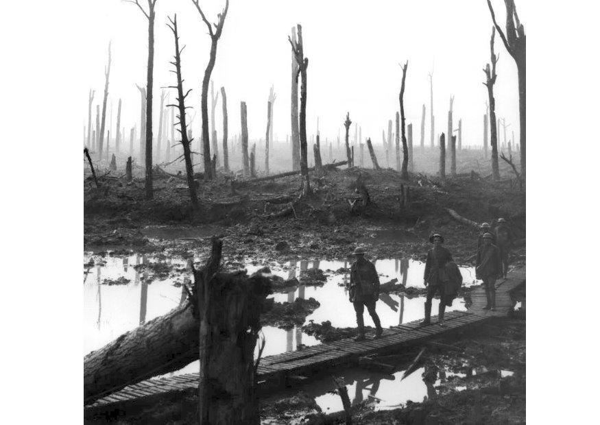 campo di battaglia, prima guerra mondiale Foto campo di battaglia, prima guerra mondiale