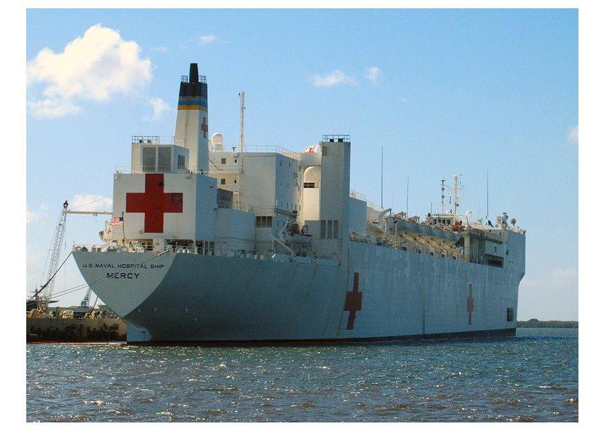 Foto nave ospedaliera