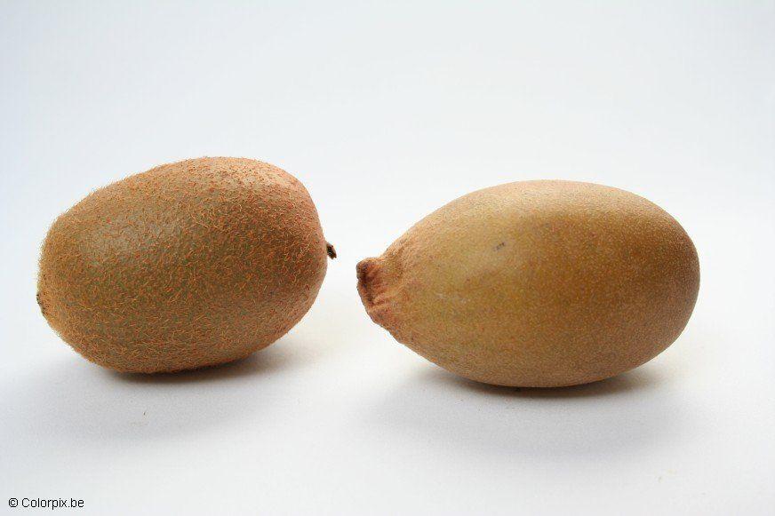 kiwi gialli e kiwi verdi Foto kiwi gialli e kiwi verdi