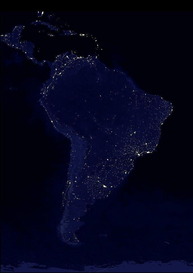 Foto la terra di notte - sudamerica