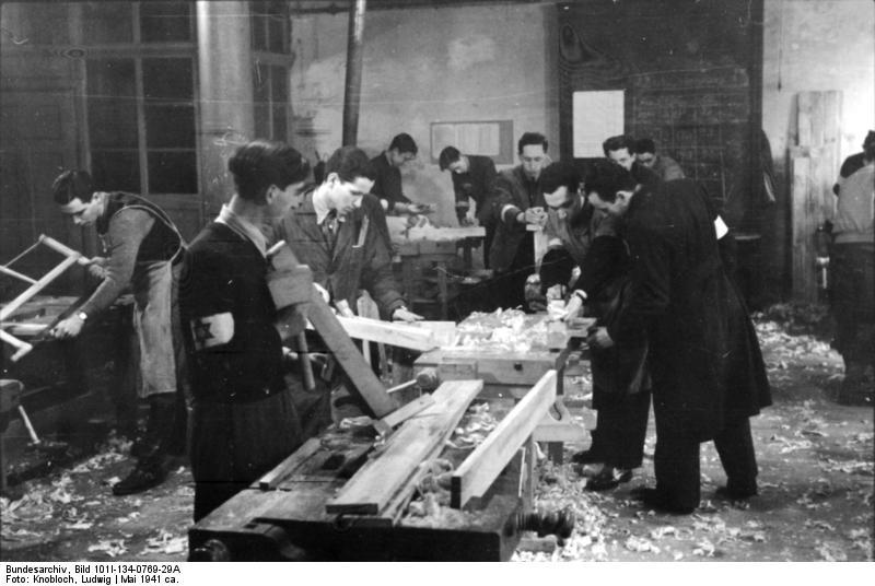 polonia - ghetto varsavia - falegnameria Foto polonia - ghetto varsavia - falegnameria