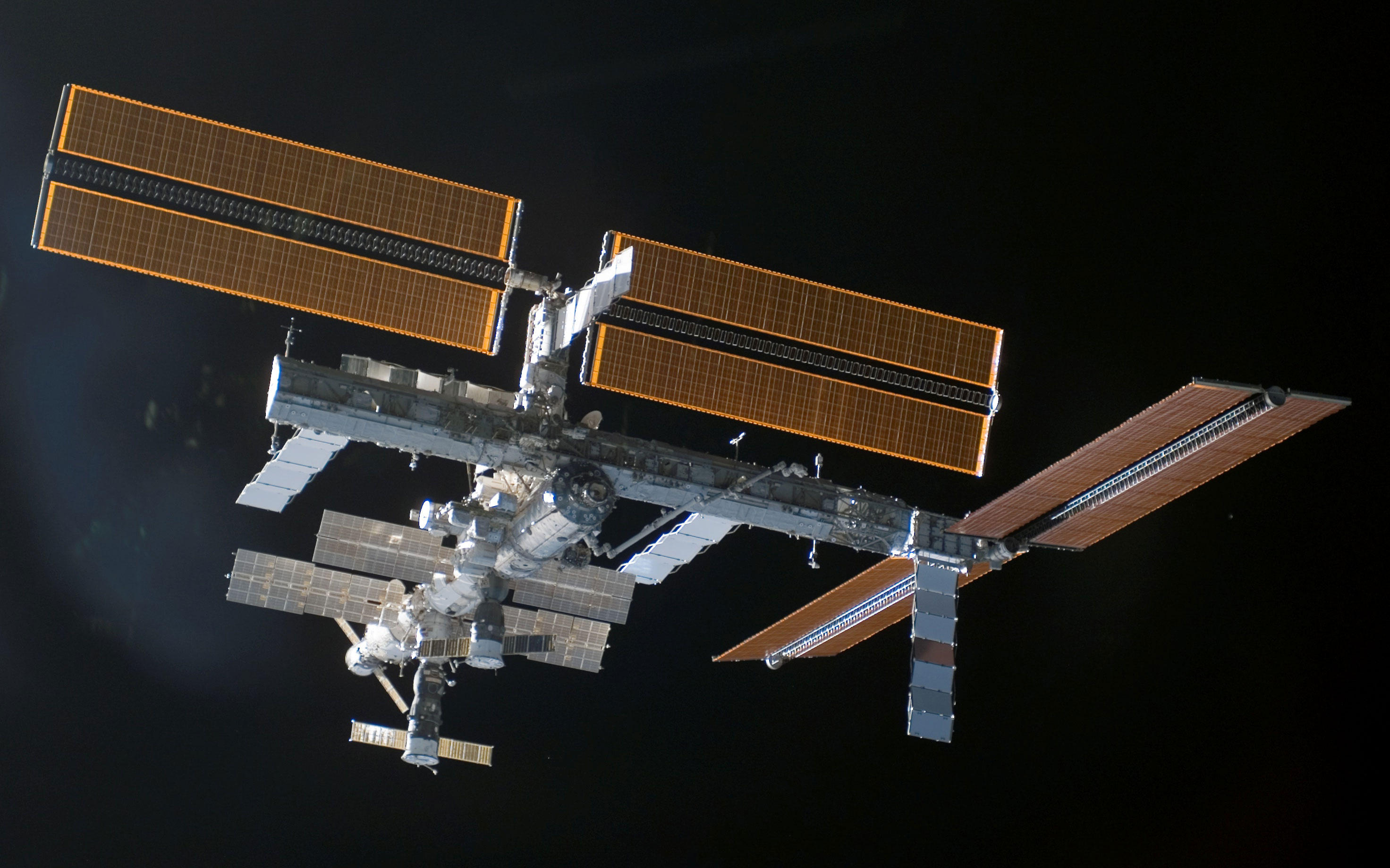 stazione spaziale internazionale Foto stazione spaziale internazionale